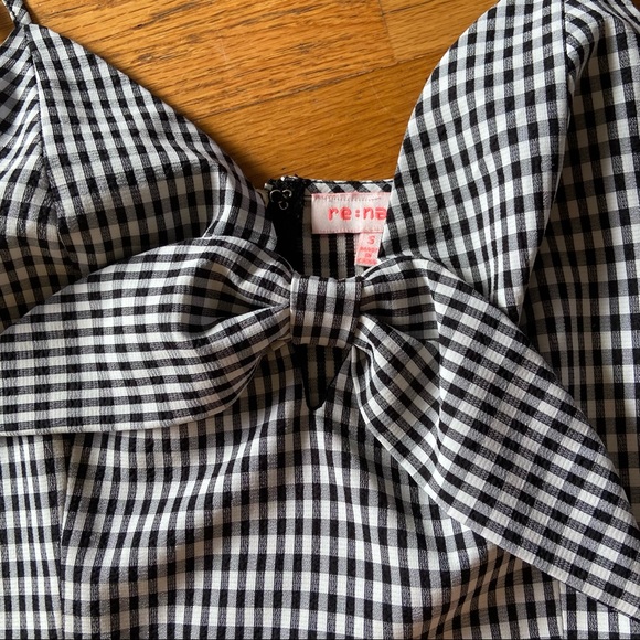 Bow front tank top - Picture 3 of 3